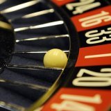 Suite à un piratage, des données sensibles de clients de casinos au comportement de jeu problématique se sont retrouvées sur le darknet. (Image symbolique) KEYSTONE/AP dapd/DANIEL MAURER